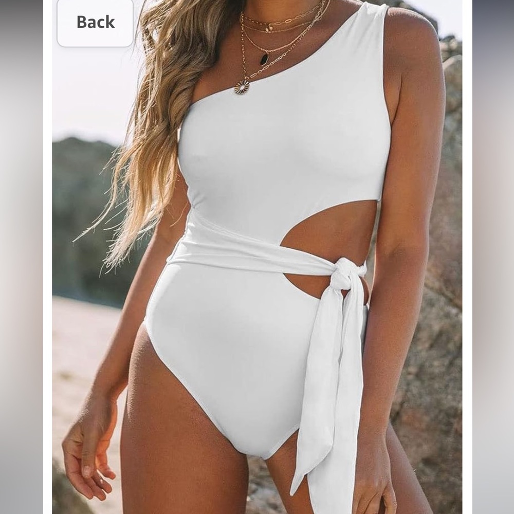 LILLUSORY Women One Piece Swimsuits Sexy One Shoulder Monokinis / medium